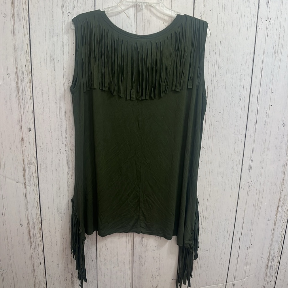 Liberty Wear Green Sleeveless Fringed Hem Sleeveless T-Shirt Size 3X - Picture 2 of 5